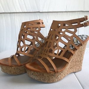 Wedged sandals